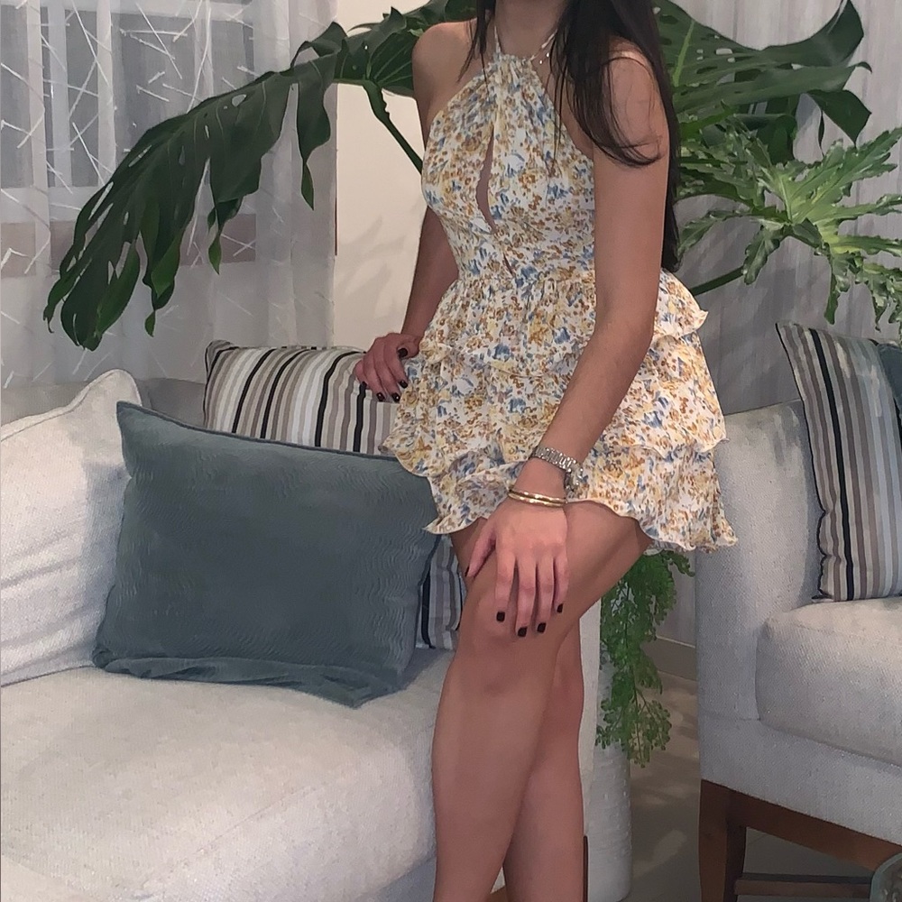 PrettyLittleThing Yellow Floral Dress